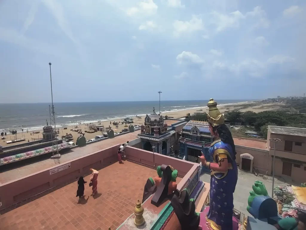 Panoramic view of Ashtalakshmi Temple and Besant Nagar Beach Panoramic view of Ashtalakshmi Temple and Besant Nagar Beach