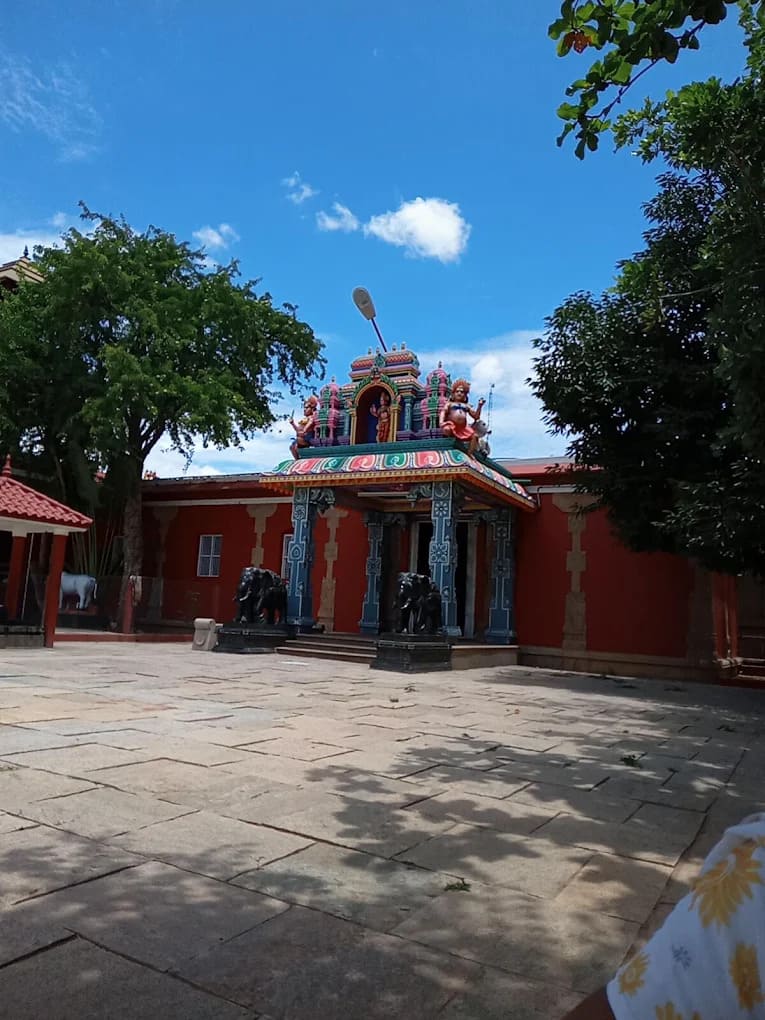 Temple courtyard at Pasupatheeswarar Temple Karur